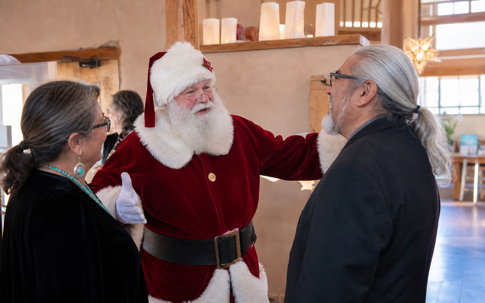 Professional Santa Claus in Albuquerque New Mexico at a community holiday event